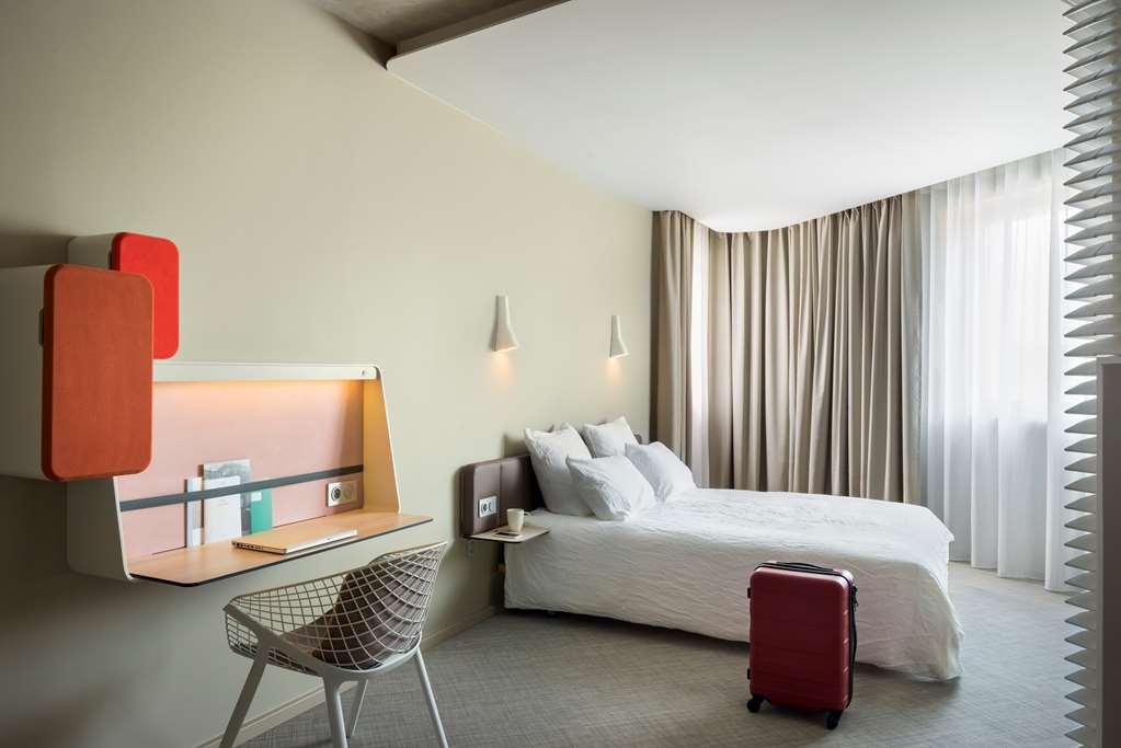 Okko Hotels Grenoble Jardin Hoche Номер фото